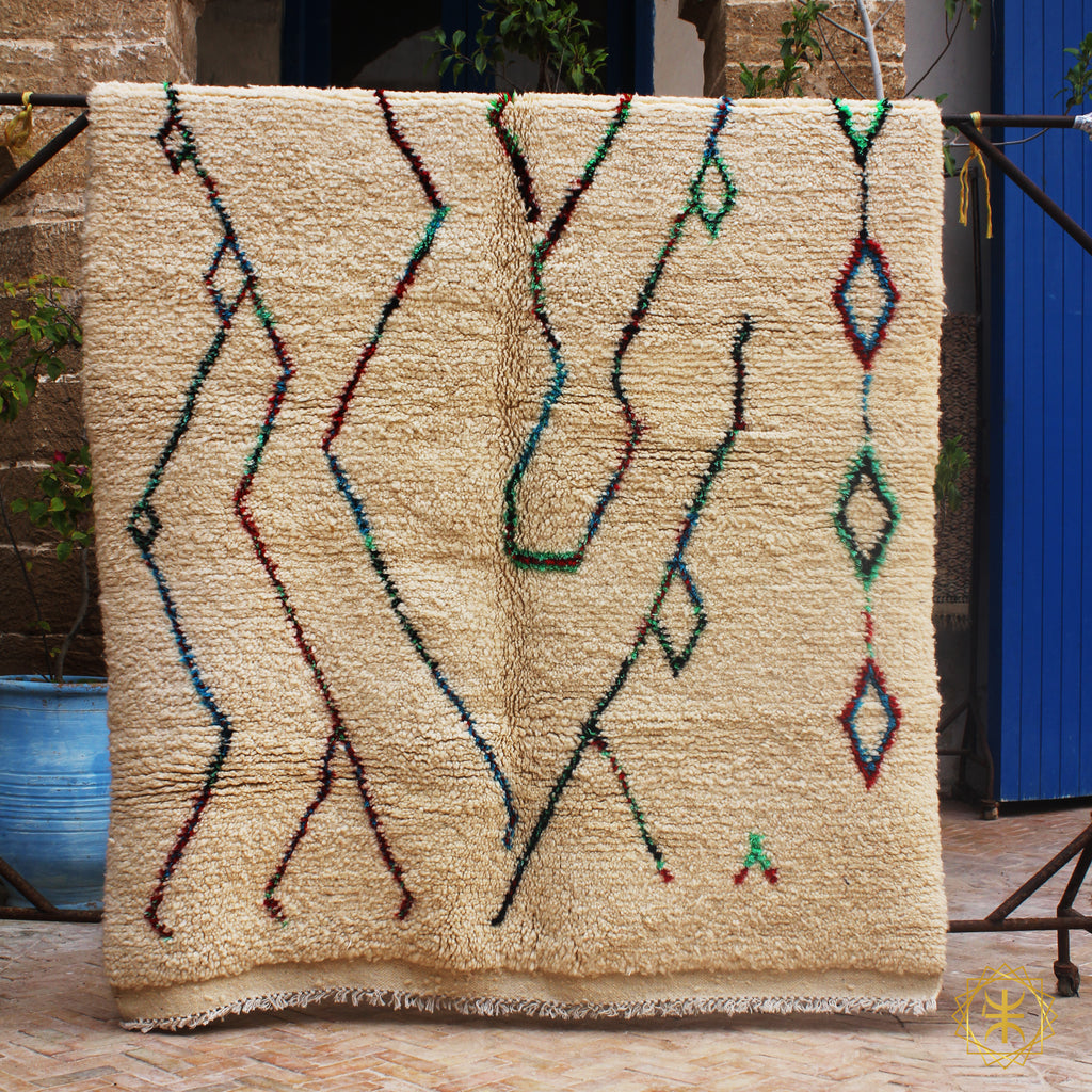 azilal rug,azilal rugs,azilal carpet,azilal berber rug,moroccan azilal rug,azilal moroccan rug,Moroccan rug,berber rug,area rug