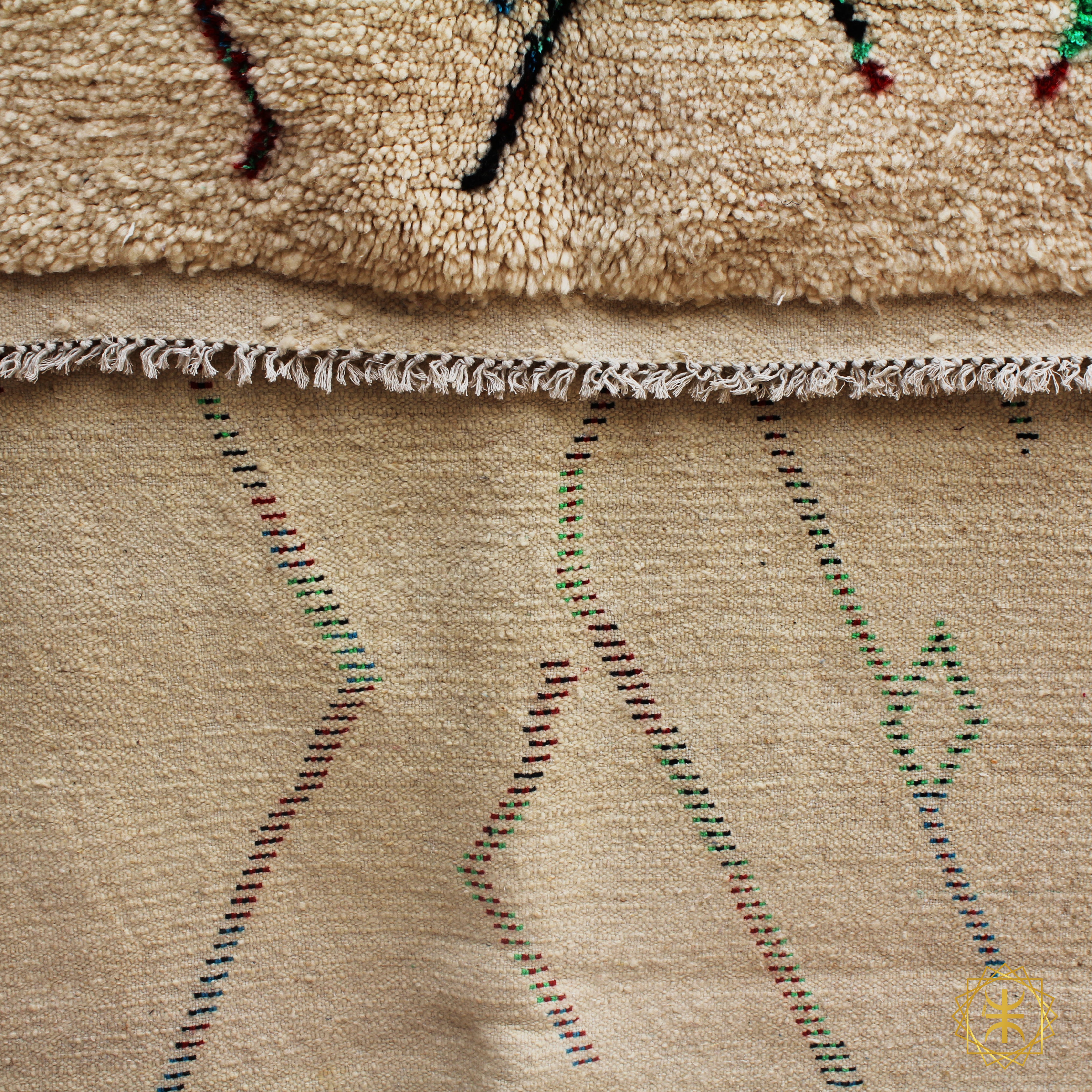 azilal rug,azilal rugs,azilal carpet,azilal berber rug,moroccan azilal rug,azilal moroccan rug,Moroccan rug,berber rug,area rug