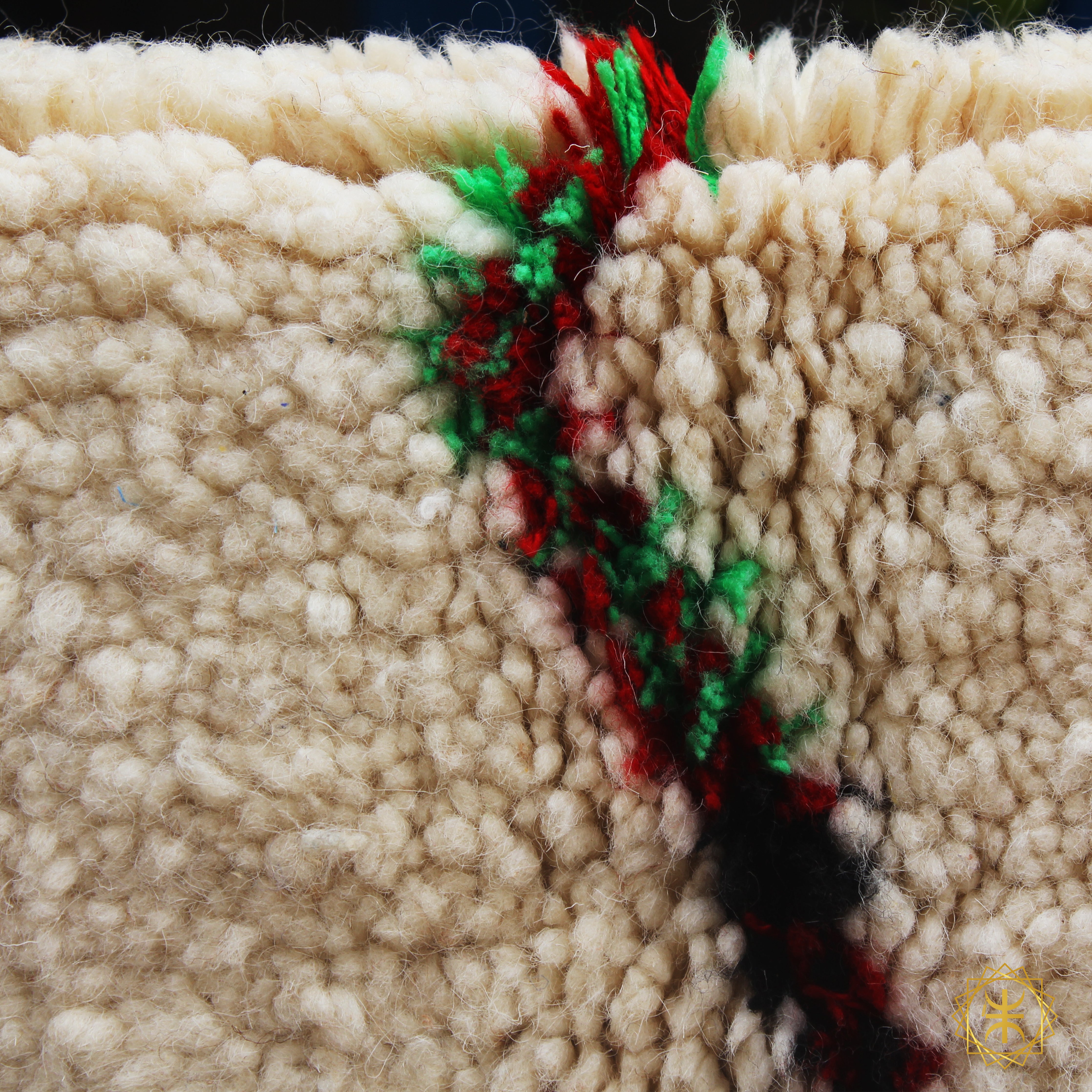 azilal rug,azilal rugs,azilal carpet,azilal berber rug,moroccan azilal rug,azilal moroccan rug,Moroccan rug,berber rug,area rug